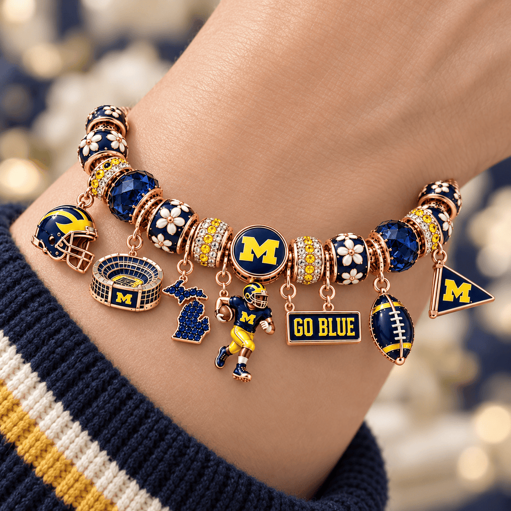 MWR Gold Charm Bracelet Set NHVH