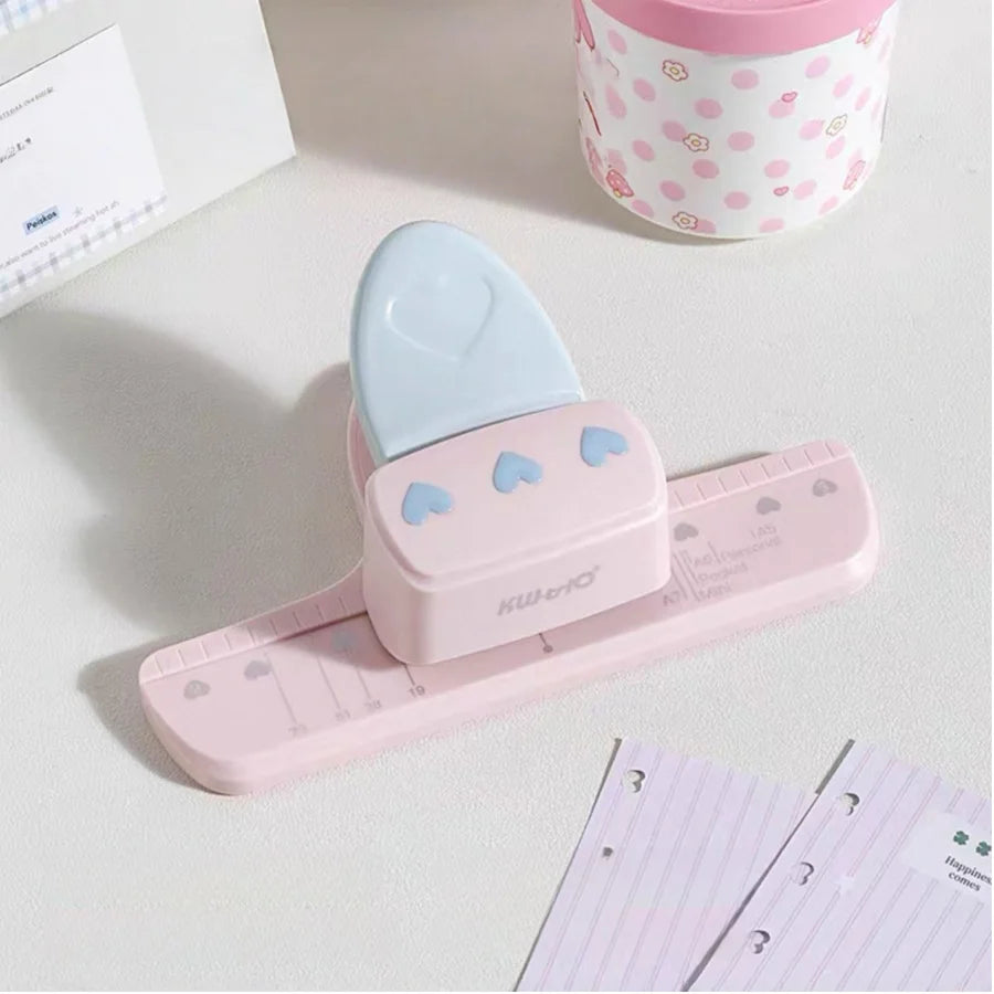 Love shape 3 Hole Punch 4mm Dia 19mm Space Loose Leaf Notebooks Scrapbooking Puncher Pink for A5 A6 A7 A8 A7 Pocket Puncher